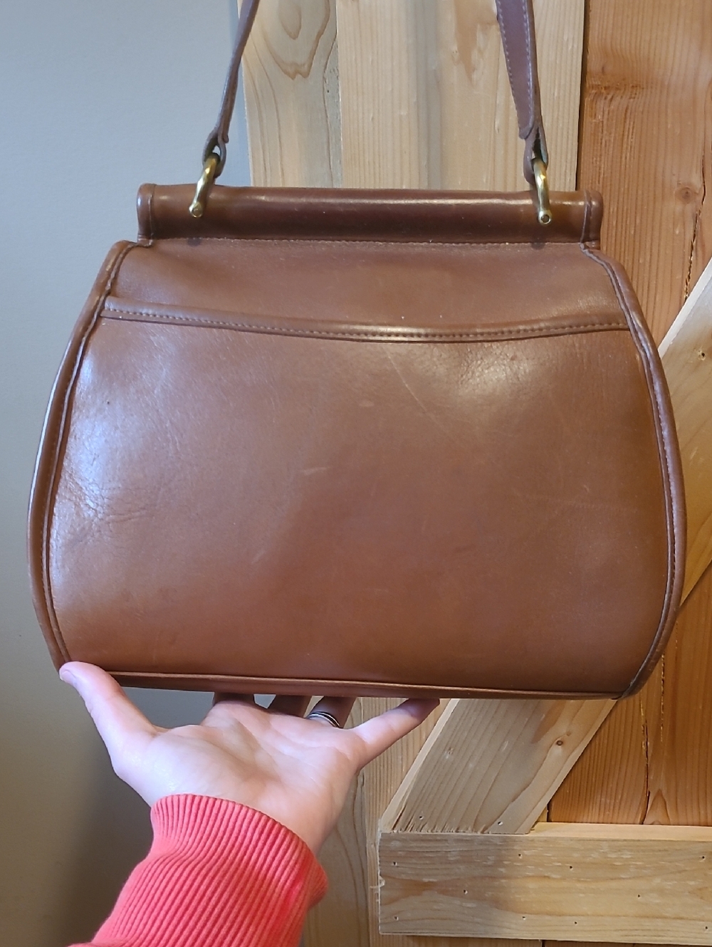 Vintage Coach Logan Leather Crossbody Bag - Picture 6 of 11